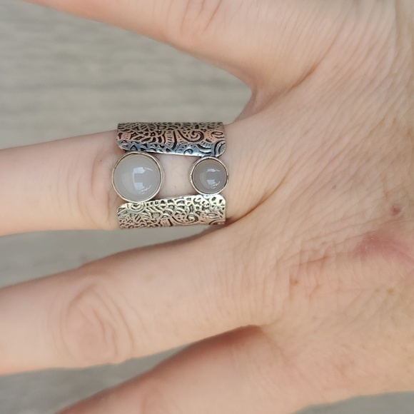 New Unique Chalcedony 925 Silver Ring. - Picture 9 of 16